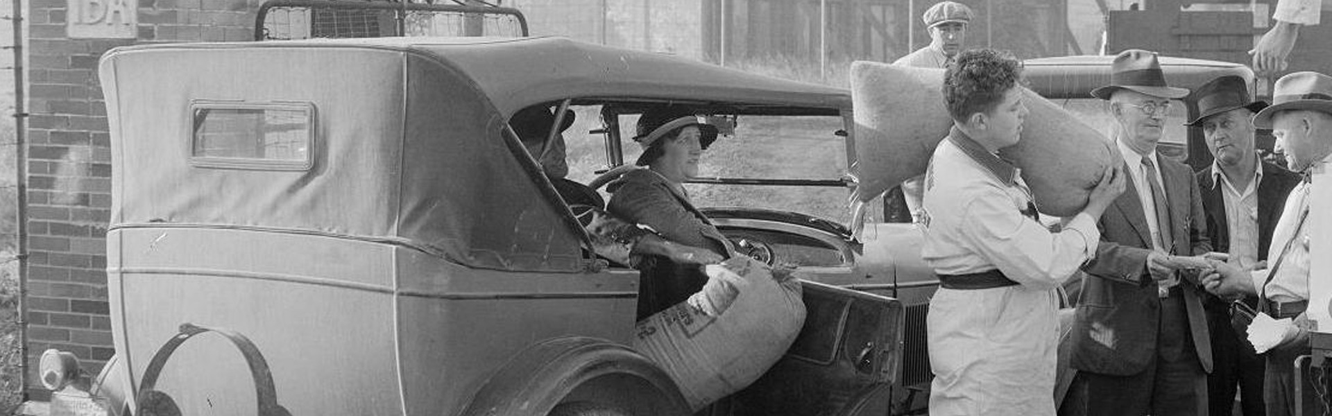 People paying for State Fair admission in wheat in 1931